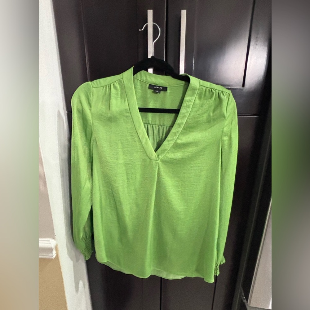 Alfani casual blouse